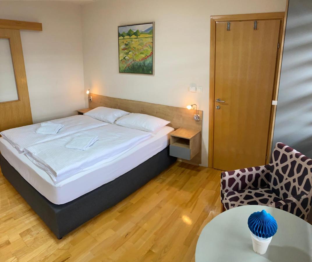 Apartment House Mael Сараево Екстериор снимка