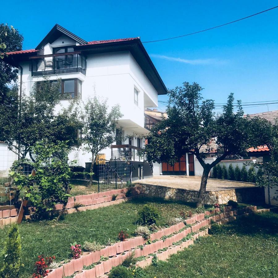 Apartment House Mael Сараево Екстериор снимка